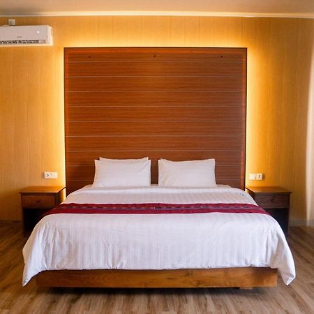 Christika Homestay Labuan Bajo Εξωτερικό φωτογραφία
