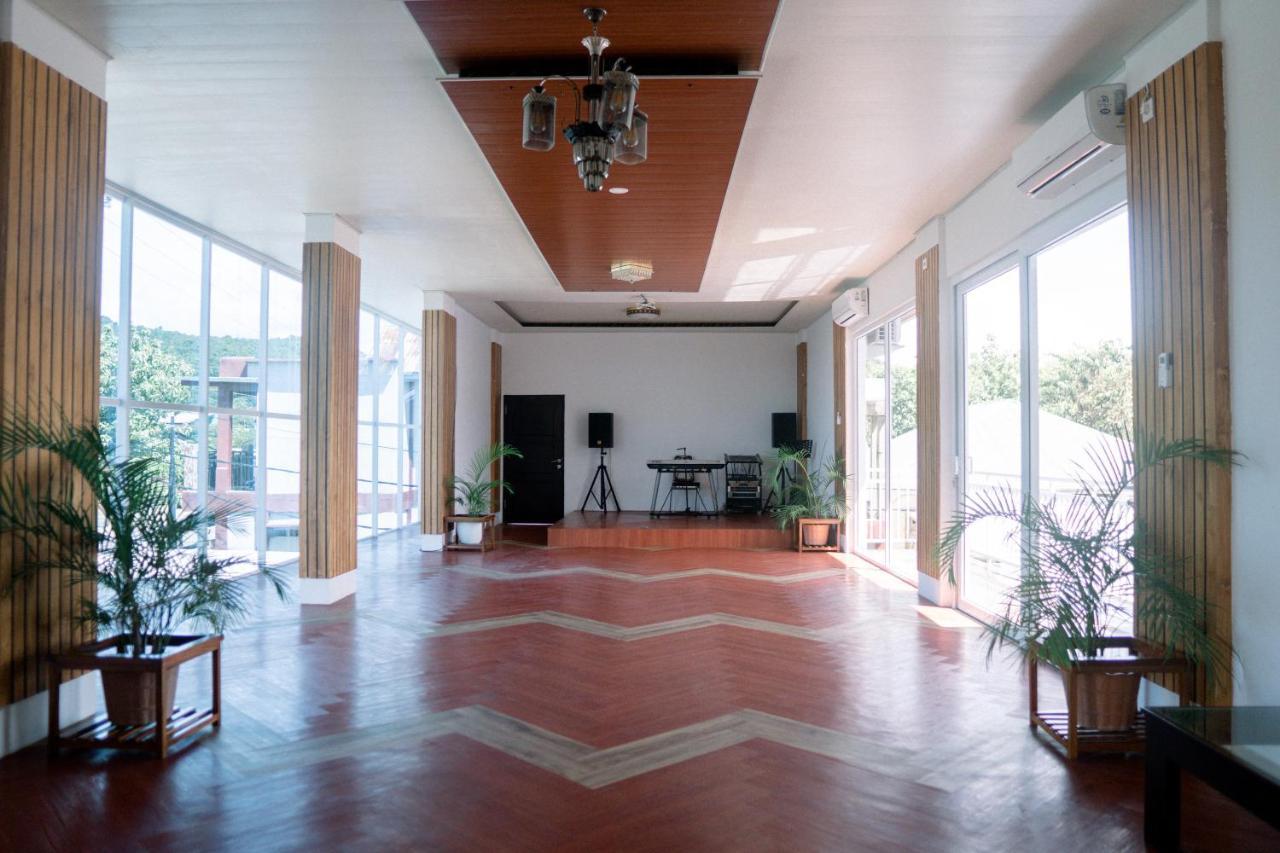 Christika Homestay Labuan Bajo Εξωτερικό φωτογραφία