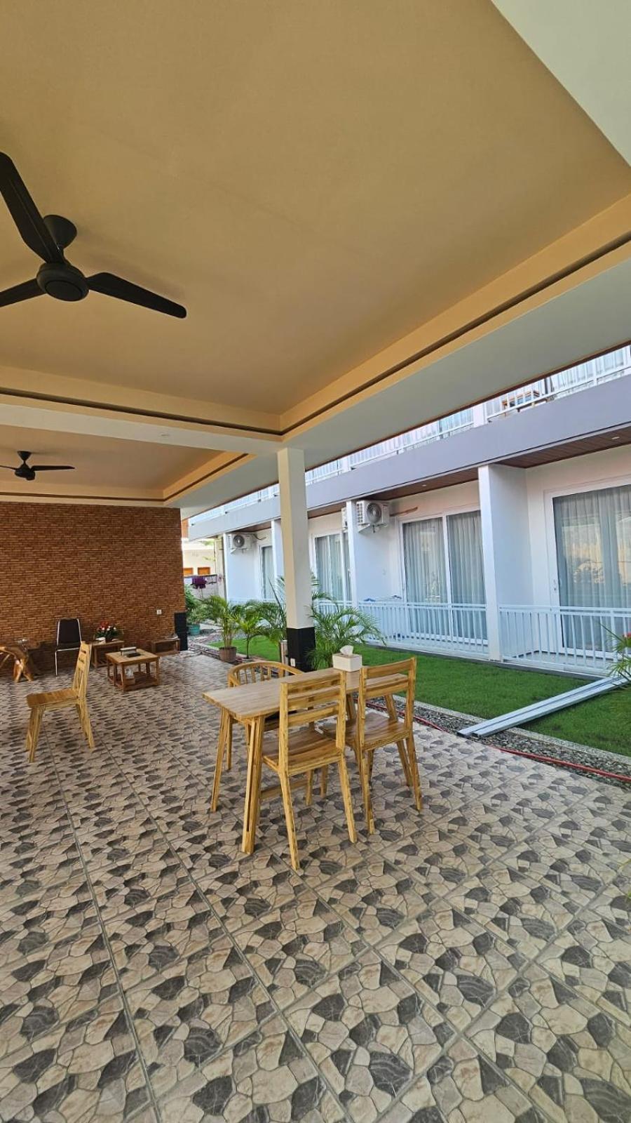 Christika Homestay Labuan Bajo Εξωτερικό φωτογραφία